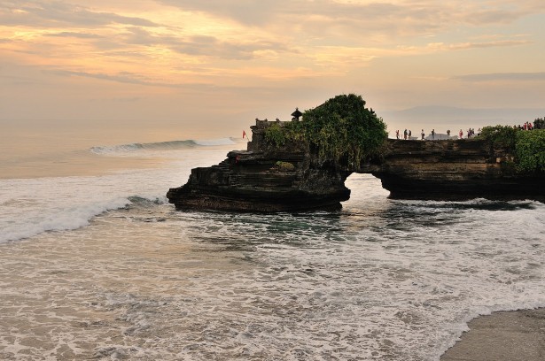 349-bali-tanah-lot-web