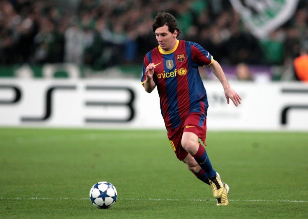 23189787 - athens, greece - nov 24 : messi of barcelona in action during the uefa champions league group stage match panathinaikos vs barcelona on november 24, 2010 in athens, greece