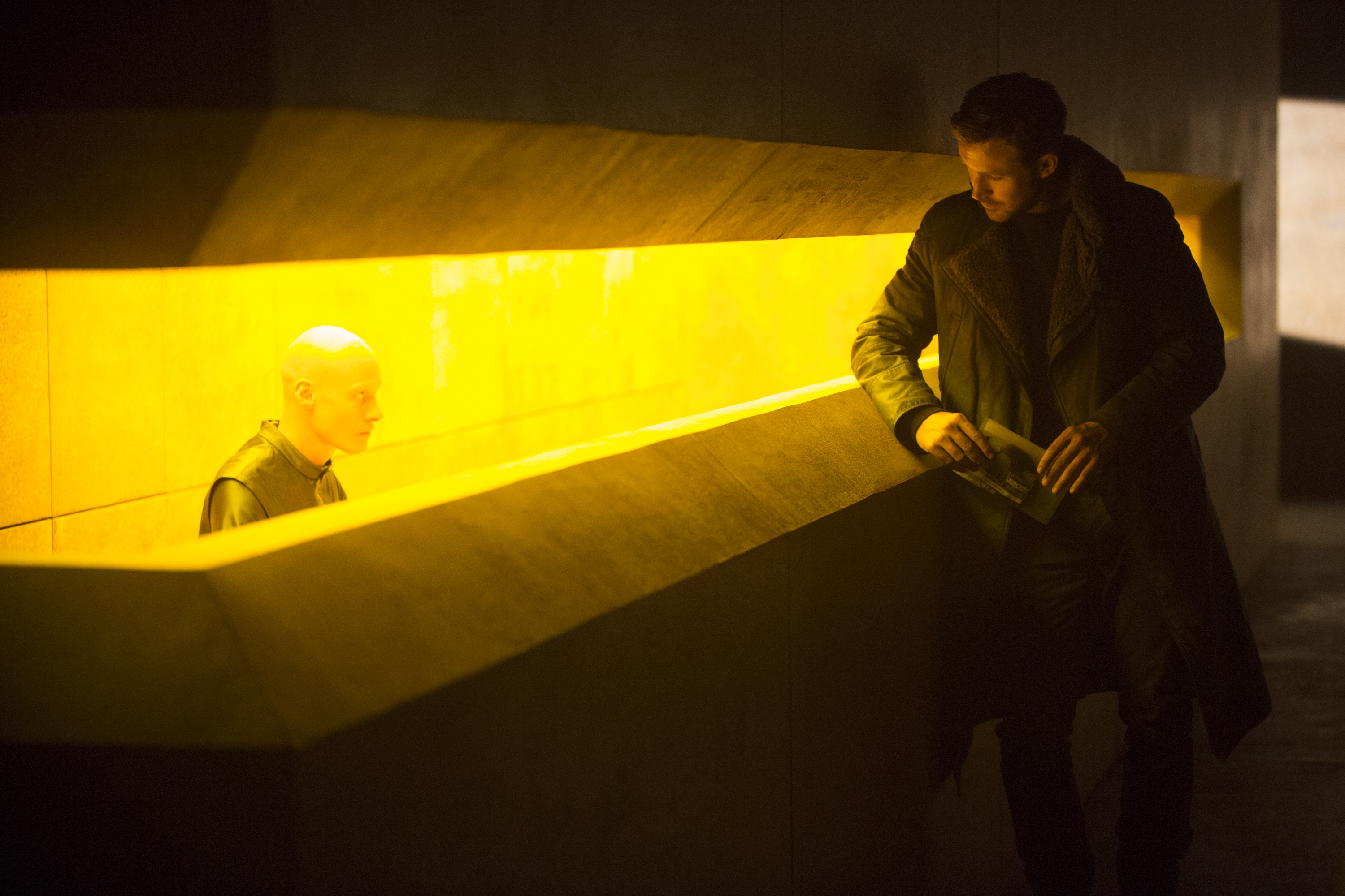 Той, хто біжить по лезу 2049
