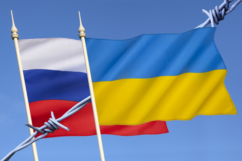 флаги украины и россии фото