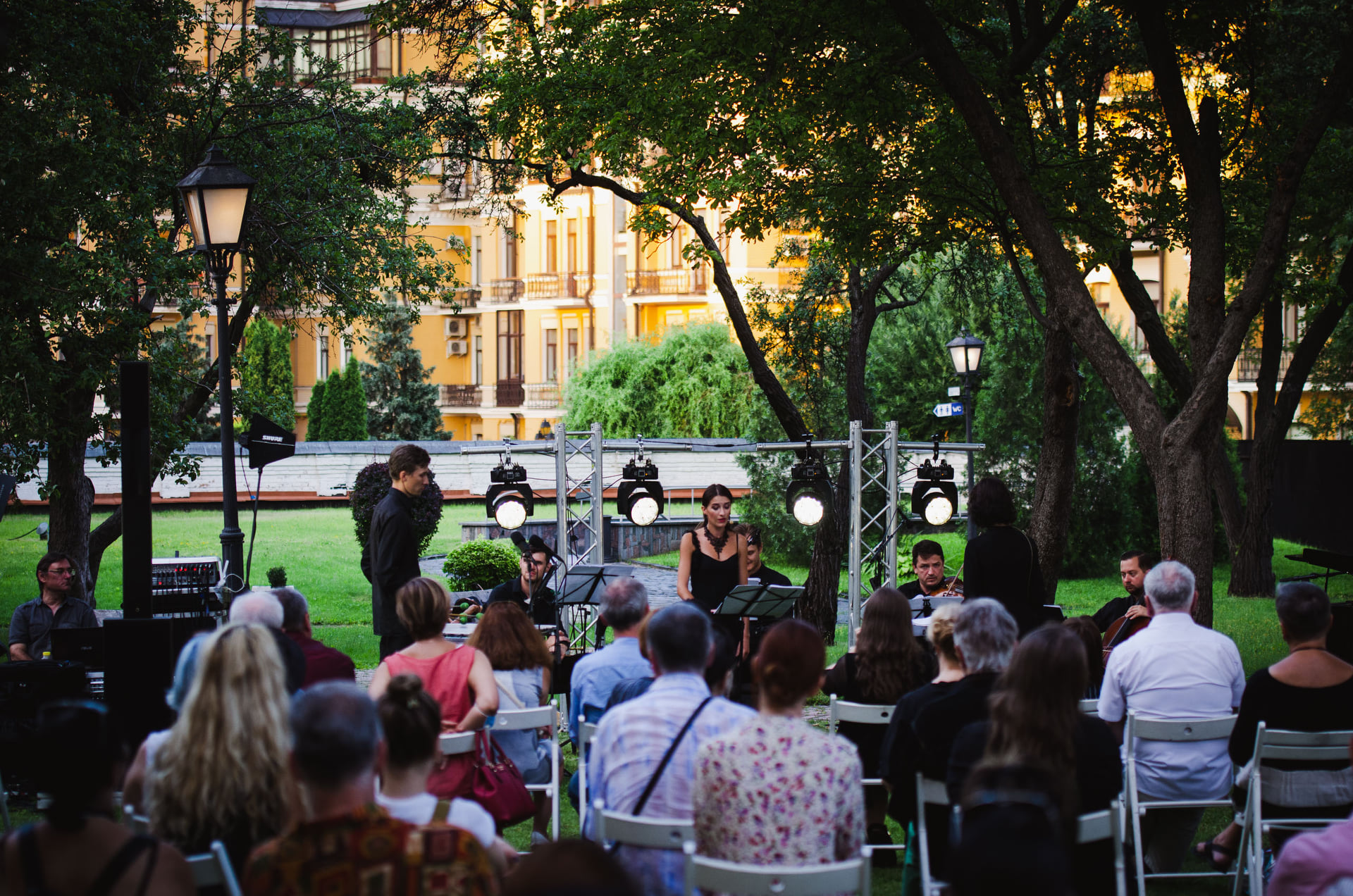 Bouquet Kyiv Stage