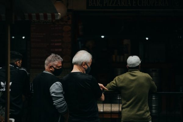 Знову локдаун? Як в Україні стримуватимуть коронавірус